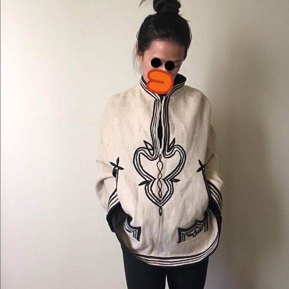 Vintage Wool Cape 1970's - Picture 5 of 8